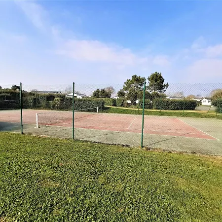 호텔 St Martin 46 - Cayola - Piscines Chauffees Saint-Hilaire-de-Talmont